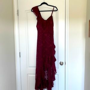 Lulu’s Forever be burgundy floral jacquard ruffled maxi dress